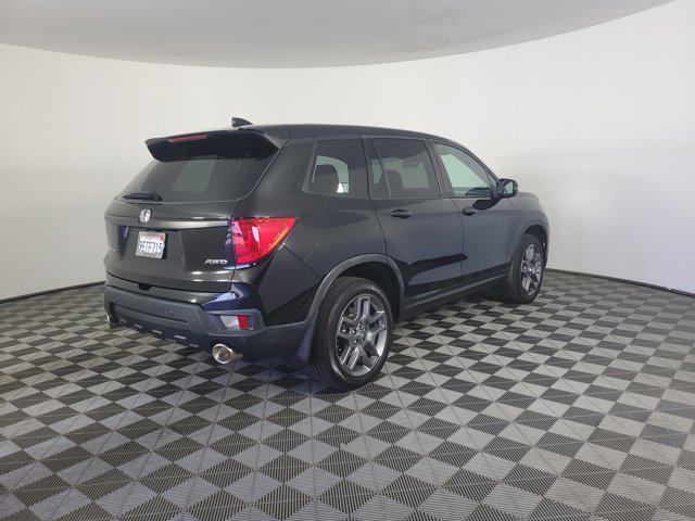 Photo of 2022 Crystal Black Pearl Honda Passport