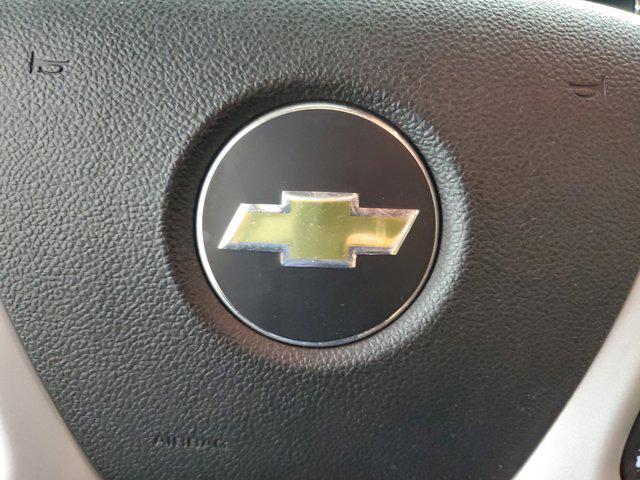 Photo of 2012 Silver Ice Metallic Chevrolet Traverse