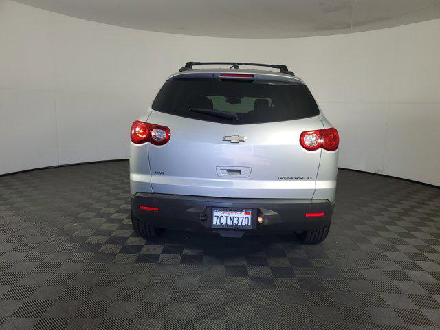 Photo of 2012 Silver Ice Metallic Chevrolet Traverse