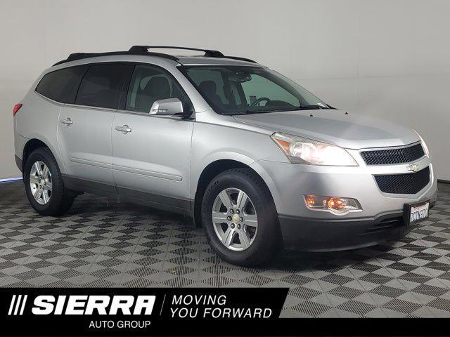 Photo of 2012 Silver Ice Metallic Chevrolet Traverse
