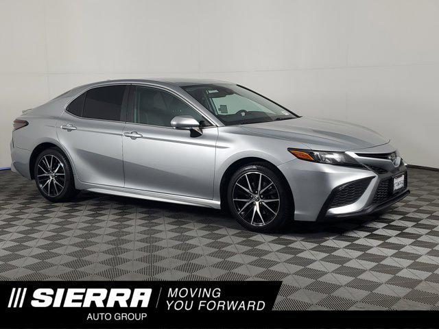 Photo of 2022 Celestial Silver Metallic Toyota Camry
