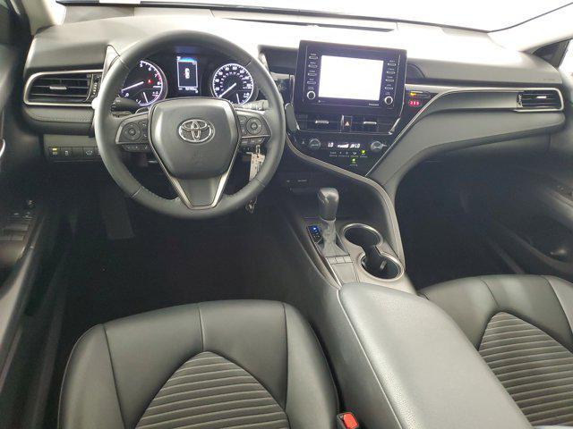 Photo of 2022 Celestial Silver Metallic Toyota Camry