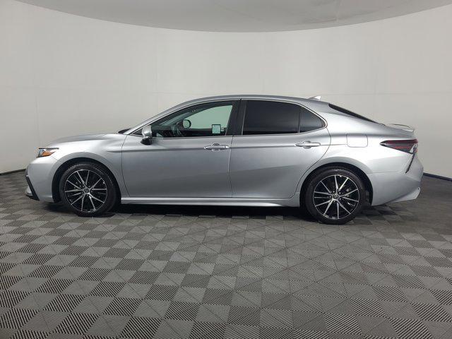 Photo of 2022 Celestial Silver Metallic Toyota Camry