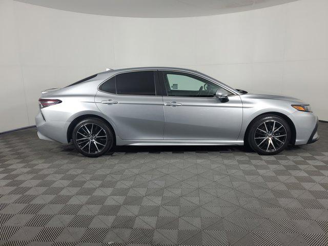Photo of 2022 Celestial Silver Metallic Toyota Camry