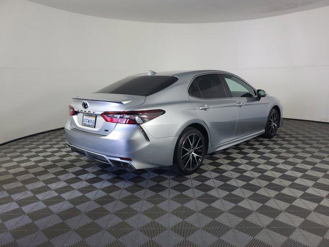 Photo of 2022 Celestial Silver Metallic Toyota Camry