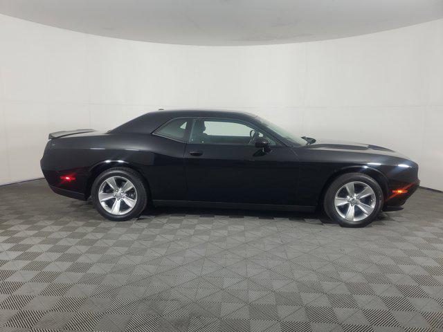 Photo of 2018 Pitch Black Clearcoat Dodge Challenger