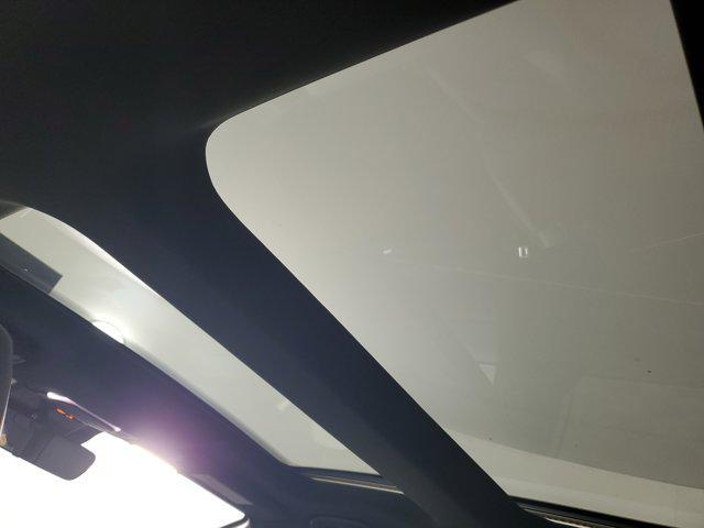 Photo of 2023 Wind Chill Pearl w/Black Roof Toyota bZ4X