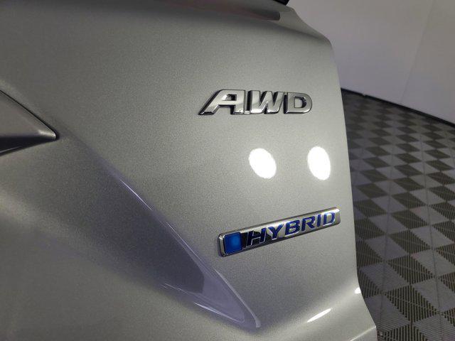 Photo of 2022 Lunar Silver Metallic Honda CR-V Hybrid