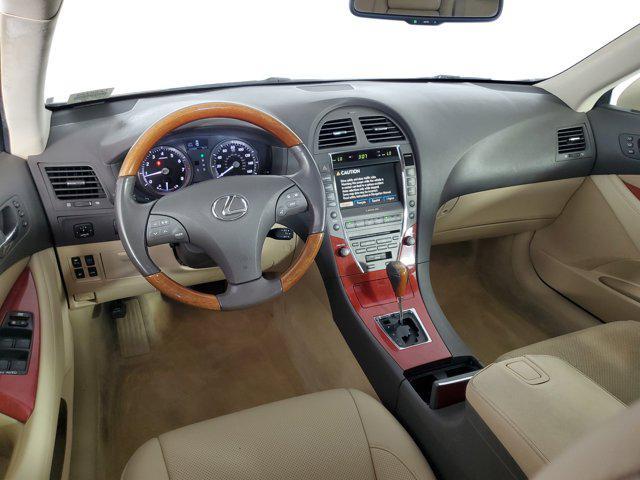 Photo of 2007 Golden Almond Metallic Lexus ES 350