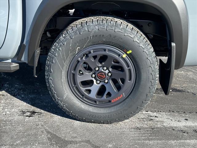 Photo of 2025 Boulder Gray Pearl Nissan Frontier