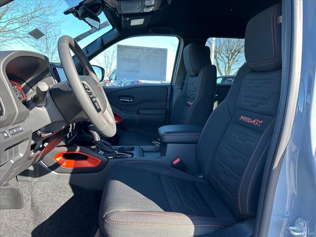 Photo of 2025 Boulder Gray Pearl Nissan Frontier