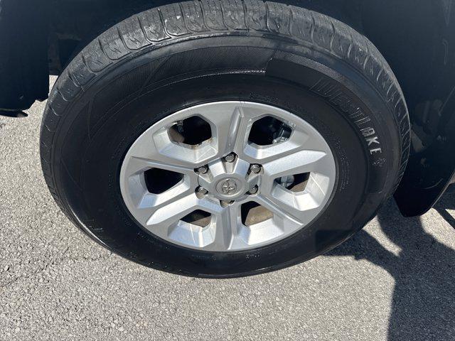 Photo of 2018 Super White Toyota 4Runner