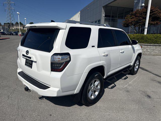 Photo of 2018 Super White Toyota 4Runner