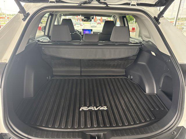 Photo of 2024 Ice Cap Toyota RAV4 Hybrid