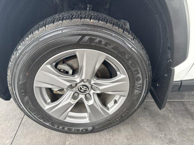 Photo of 2024 Ice Cap Toyota RAV4 Hybrid