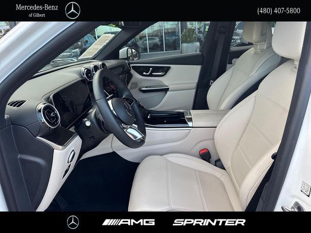 Photo of 2025 Polar White Mercedes-Benz GLC 300