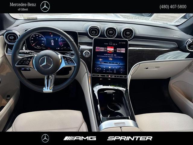 Photo of 2025 Polar White Mercedes-Benz GLC 300