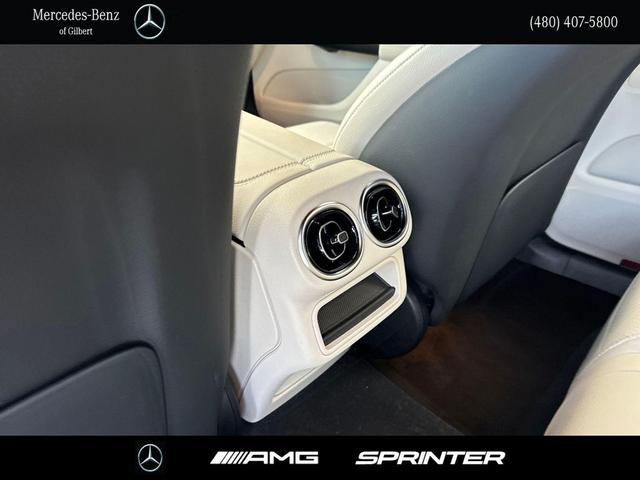 Photo of 2025 Polar White Mercedes-Benz GLC 300