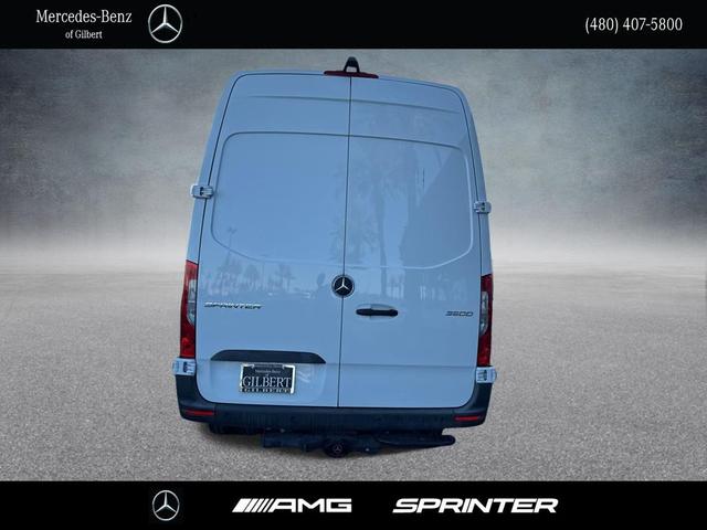 Photo of 2023 Arctic White Mercedes-Benz Sprinter 3500