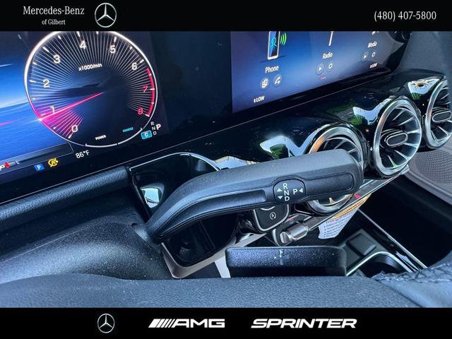Photo of 2025 Polar White Mercedes-Benz GLA 250