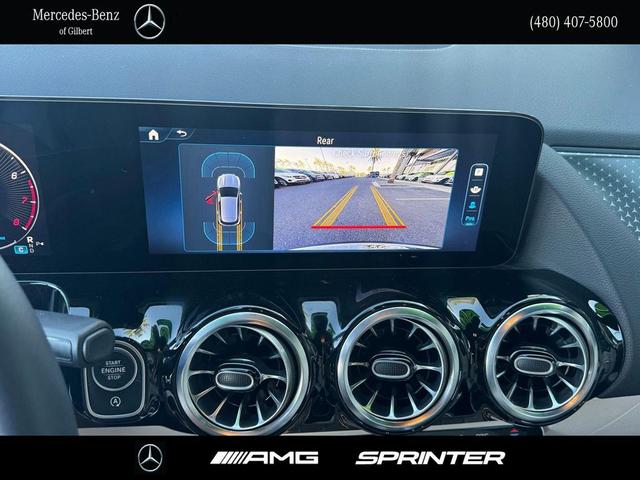 Photo of 2025 Polar White Mercedes-Benz GLA 250