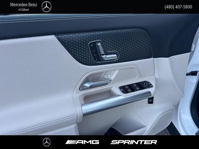 Photo of 2025 Polar White Mercedes-Benz GLA 250