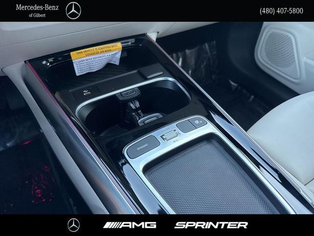 Photo of 2025 Polar White Mercedes-Benz GLA 250