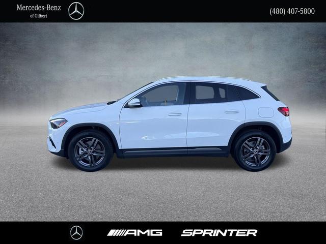 Photo of 2025 Polar White Mercedes-Benz GLA 250