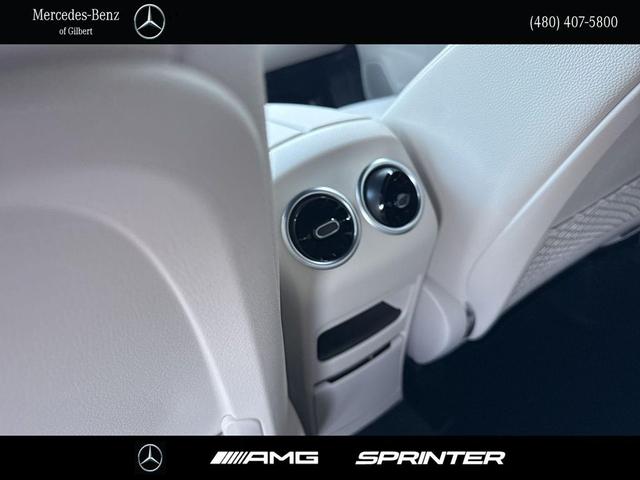 Photo of 2025 Polar White Mercedes-Benz GLA 250