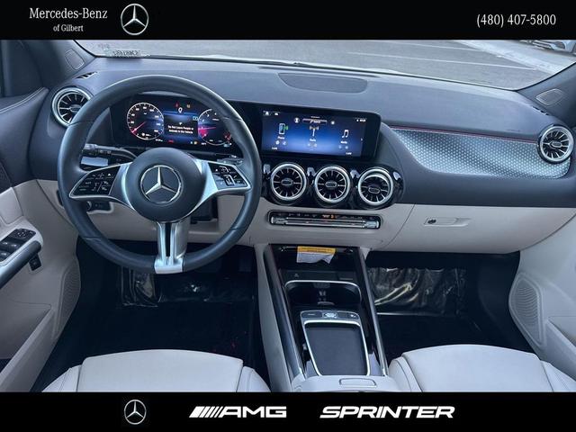 Photo of 2025 Polar White Mercedes-Benz GLA 250