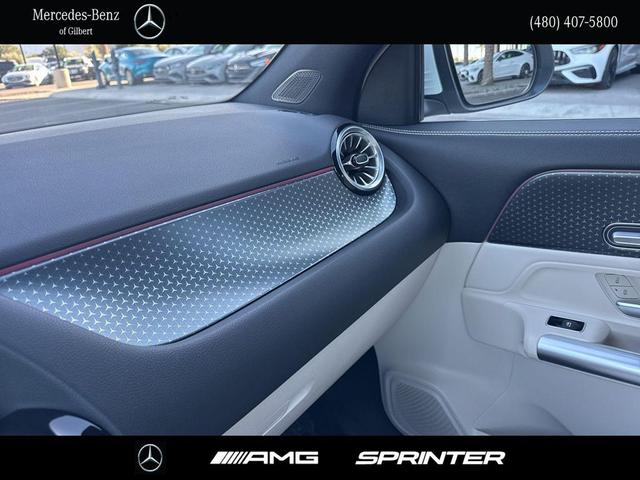 Photo of 2025 Polar White Mercedes-Benz GLA 250