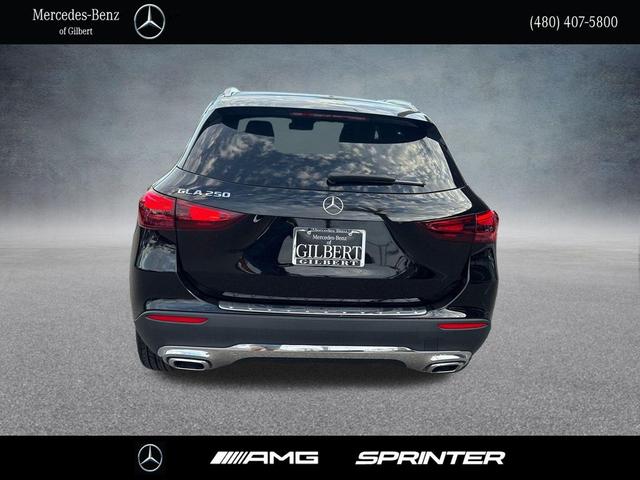 Photo of 2025 Night Black Mercedes-Benz GLA 250