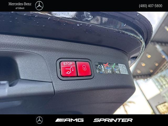 Photo of 2025 Black Mercedes-Benz GLE 350
