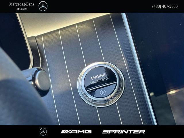 Photo of 2025 MANUFAKTUR Graphite Grey Magno Mercedes-Benz C-Class