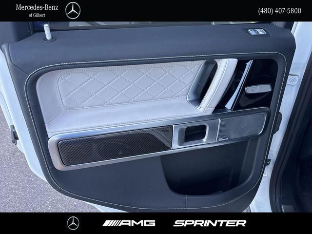 Photo of 2024 MANUFAKTUR Moonlight White Metallic Mercedes-Benz AMG G 63