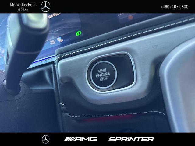 Photo of 2024 MANUFAKTUR Moonlight White Metallic Mercedes-Benz AMG G 63