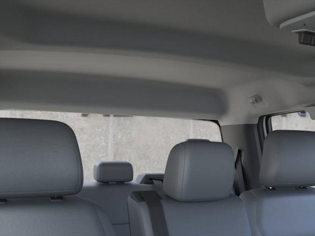 Photo of 2025 Oxford White Ford F-350