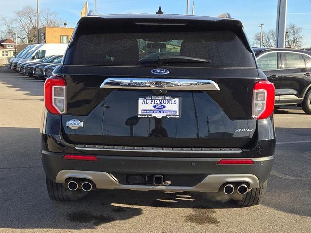 Photo of 2021 Agate Black Metallic Ford Explorer