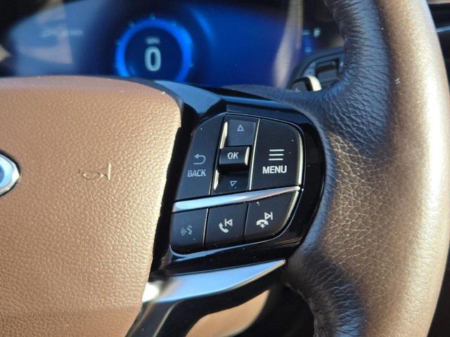 Photo of 2021 Agate Black Metallic Ford Explorer