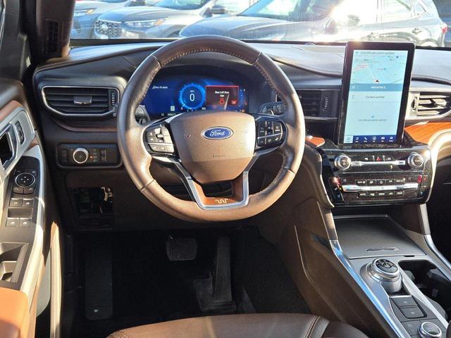 Photo of 2021 Agate Black Metallic Ford Explorer