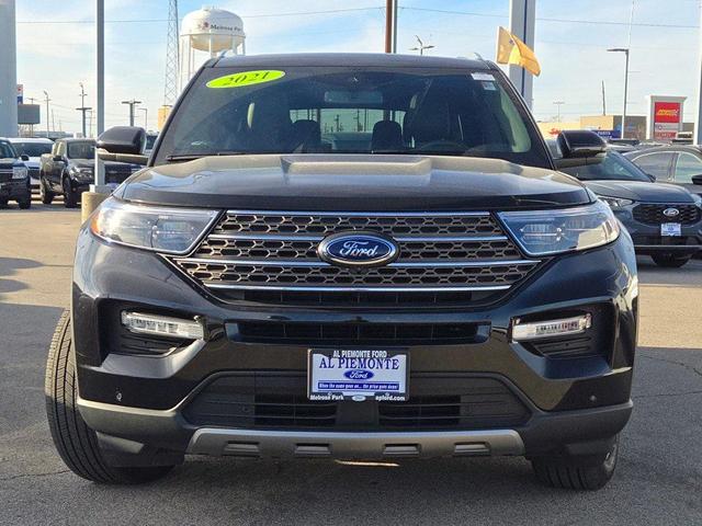 Photo of 2021 Agate Black Metallic Ford Explorer