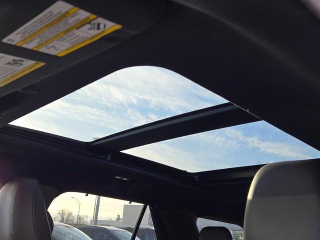 Photo of 2021 Agate Black Metallic Ford Explorer
