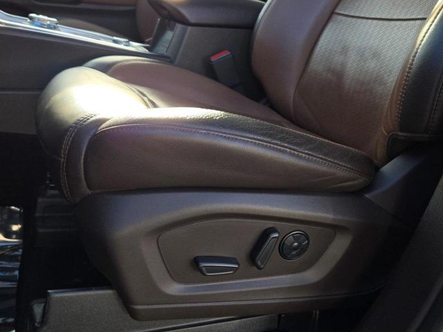 Photo of 2021 Agate Black Metallic Ford Explorer