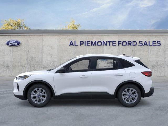 Photo of 2025 Oxford White Ford Escape
