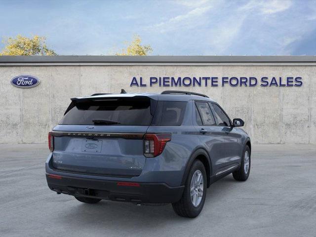 Photo of 2025 Vapor Blue Metallic Ford Explorer