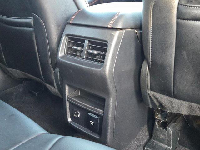 Photo of 2022 Carbonized Gray Metallic Ford Edge