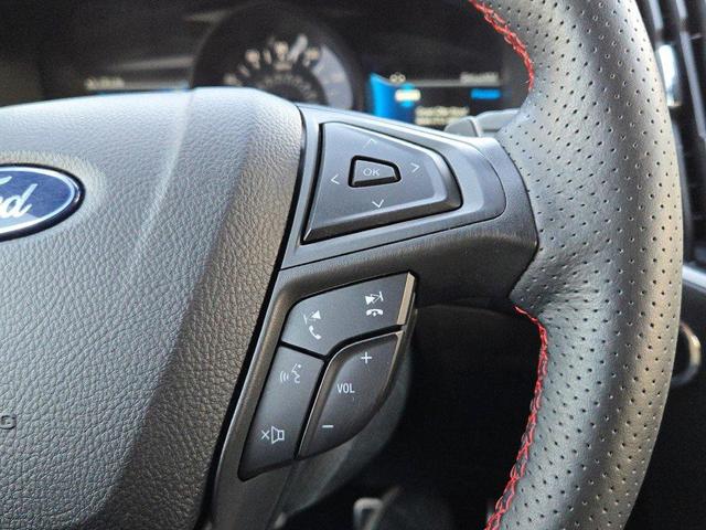 Photo of 2022 Carbonized Gray Metallic Ford Edge