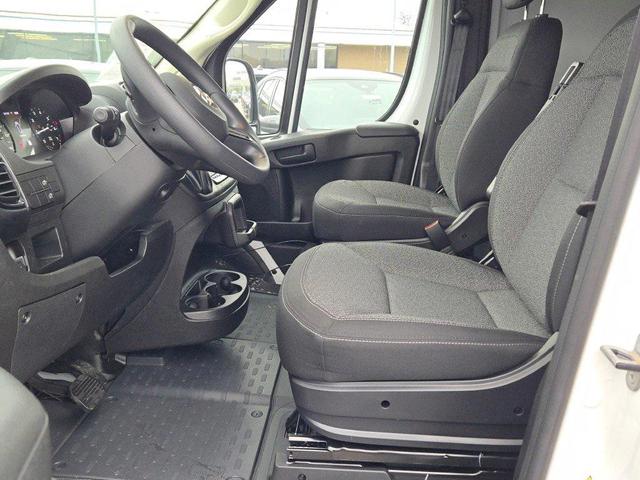 Photo of 2024 Bright White Clearcoat RAM ProMaster 2500