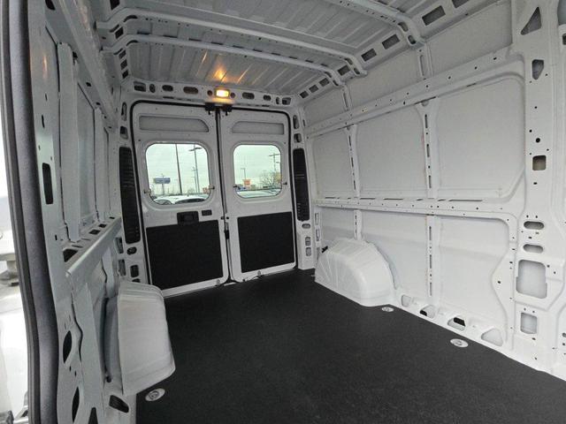 Photo of 2024 Bright White Clearcoat RAM ProMaster 2500