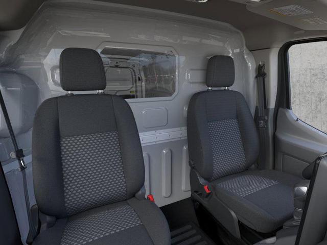 Photo of 2025 Oxford White Ford Transit-250